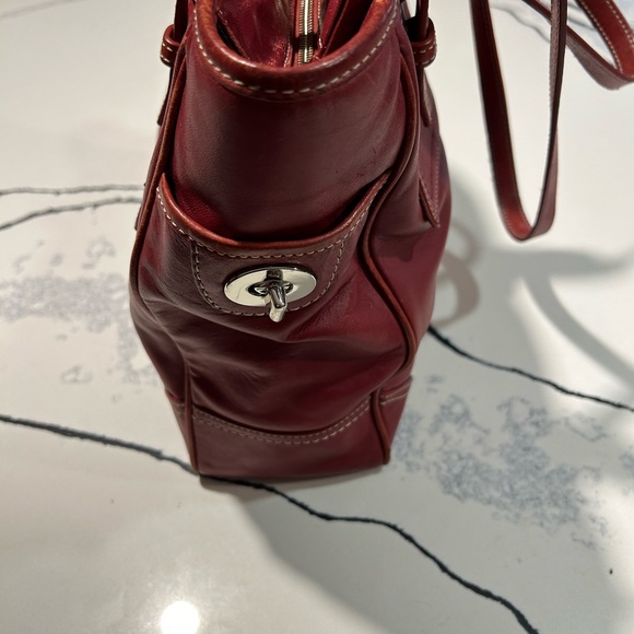 Coach Legacy Classic Red Shoulder Bag - Picture 7 of 16